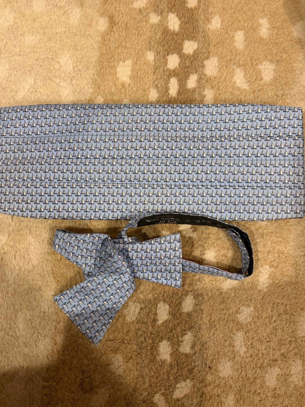 Vineyard Vines Silk Light Blue Sailboat Print Cummerbund & Bow Tie Set